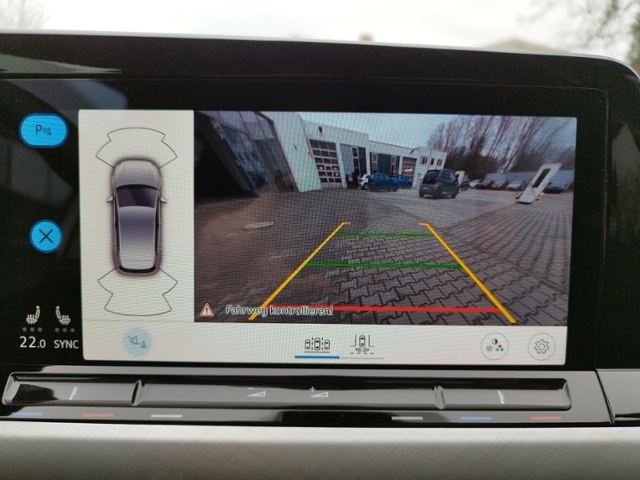 Golf VIII Life 1.5 eTSI DSG BusinessPrem. L+S/NA