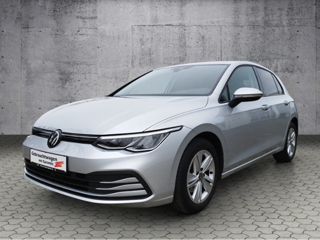 Golf VIII Life 1.5 eTSI DSG BusinessPrem. L+S/NA