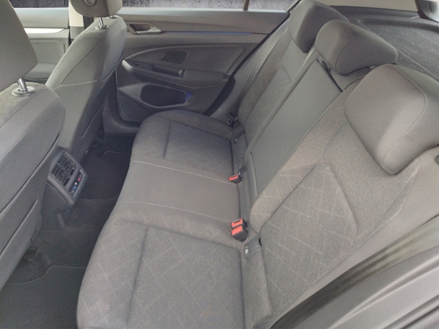 Golf VIII Life 1.5 eTSI DSG STH/NAV/H&K/ACC/SHZ 