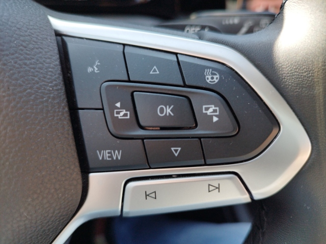 Golf VIII Variant Life 2.0 TDI DSG BusinessPrem.