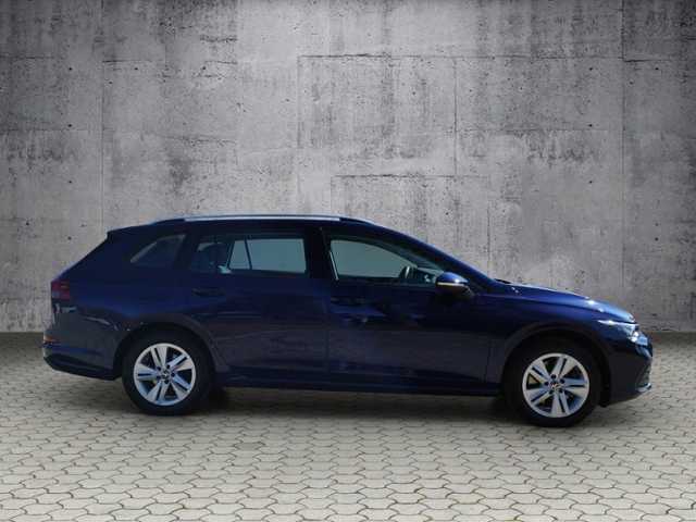 Golf VIII Variant Life 2.0 TDI DSG BusinessPrem.