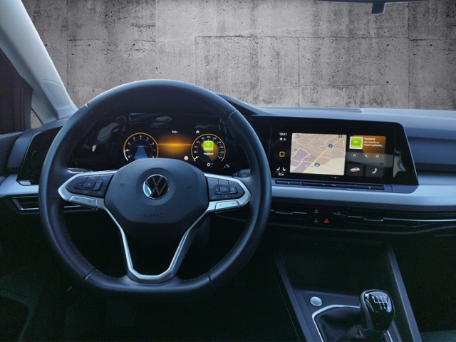 Golf VIII Life 1.5 TSI NAV/Travel/SHZ/Park/ACC K