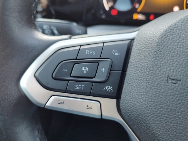Golf VIII Life 1.5 TSI NAV/Travel/SHZ/Park/ACC K
