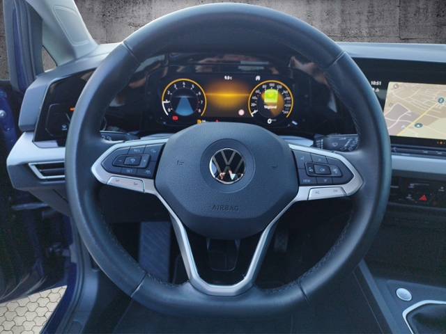 Golf VIII Life 1.5 TSI NAV/Travel/SHZ/Park/ACC K