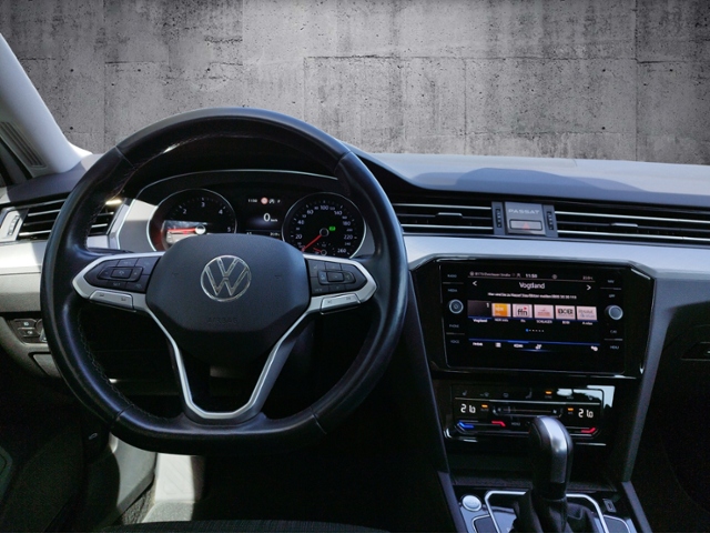 Passat Variant Business 2.0 TDI DSG BusinessPre.