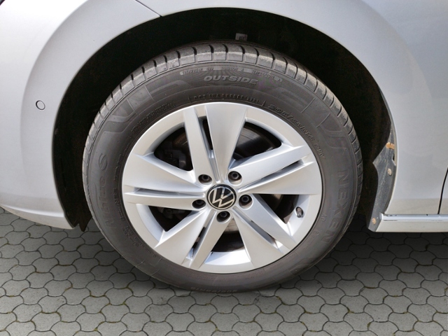 Golf VIII Variant Life 2.0 TDI DSG BusinessPre./