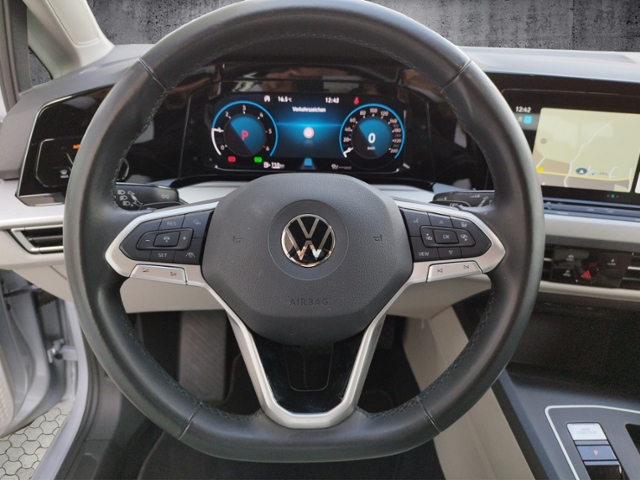 Golf VIII Variant Life 2.0 TDI DSG BusinessPre./
