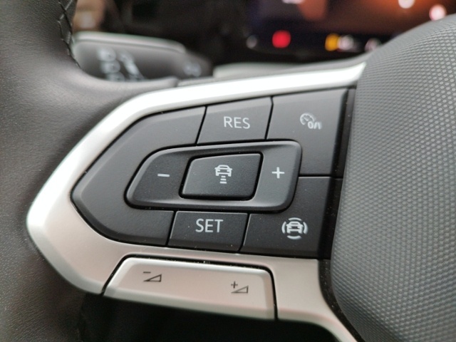 Golf VIII Variant Move 1.5TSI AHK/Navi/Carplay/S
