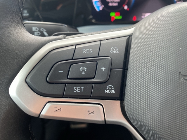Golf VIII Variant Goal 1.5 eTSI DSG Travel/Light