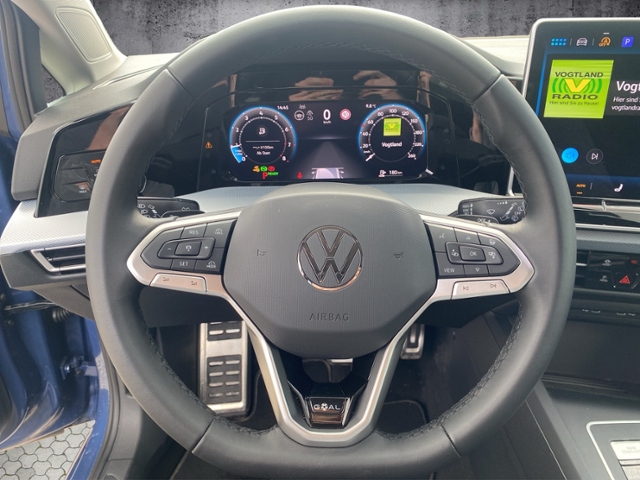 Golf VIII Variant Goal 1.5 eTSI DSG Travel/Light