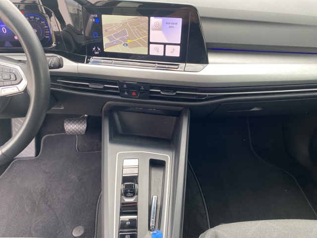 Golf VIII Variant Life 2.0 TDI DSG BusinessPre./