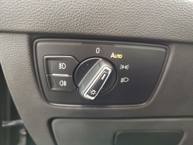 Passat Variant Business 2.0 TDI DSG BusinessPre.