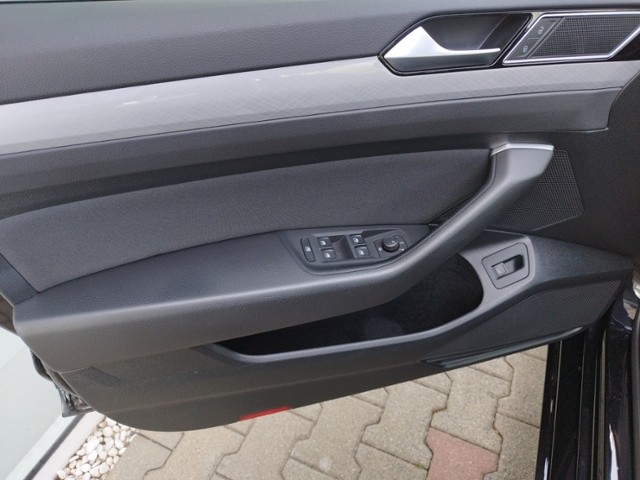 Passat Variant Business 2.0 TDI DSG BusinessPre.