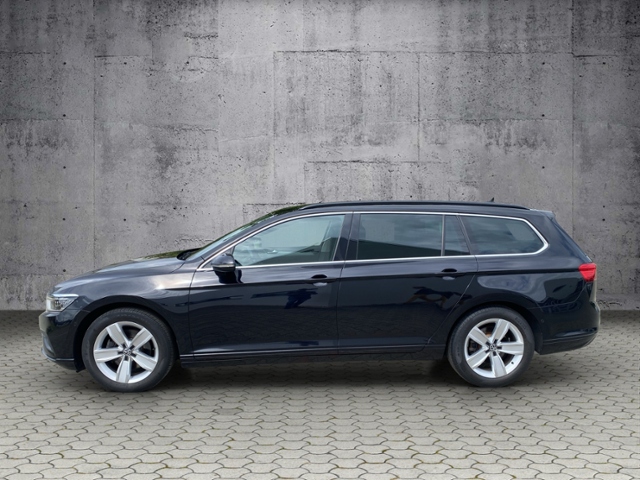 Passat Variant Business 2.0 TDI DSG IQ-Light/NAV