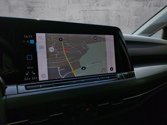Golf VIII Variant Style 2.0TDI DSG/Navi/RFK/SHZ/