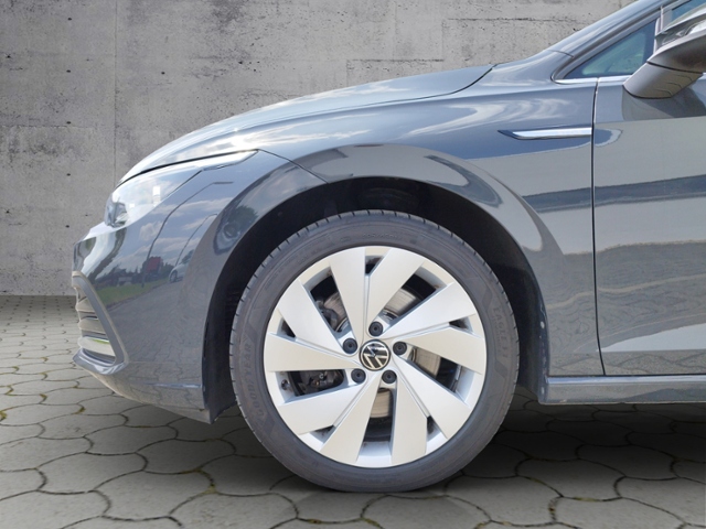 Golf VIII Variant Style 2.0TDI DSG/Navi/RFK/SHZ/