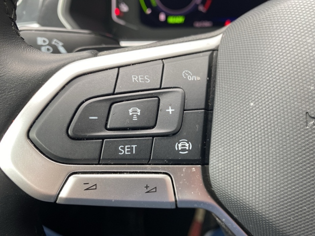 Tiguan Elegance 1.4 TSI eHybrid DSG NAV/SHZ KLIM