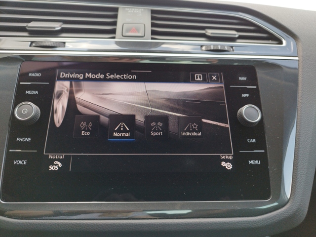 Tiguan Elegance 2.0 TDI DSG 4M BusinessPre. Allr