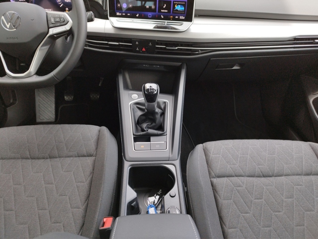 Golf VIII Life 1.5 TSI 3-Zonen/SHZ KLIMA LED ALU