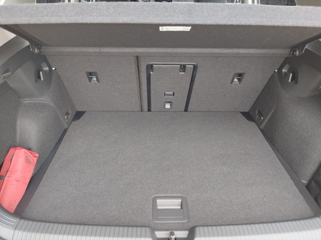 Golf VIII Life 1.5 TSI 3-Zonen/SHZ KLIMA LED ALU