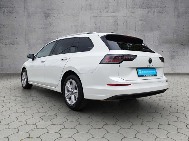 Golf VIII Variant Life 1.5eTSI DSG Matrix/Navi/S