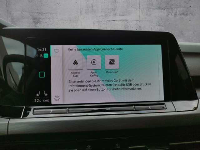 Golf VIII Variant Style 1.5eTSI Navi/AHK/Pano/RF
