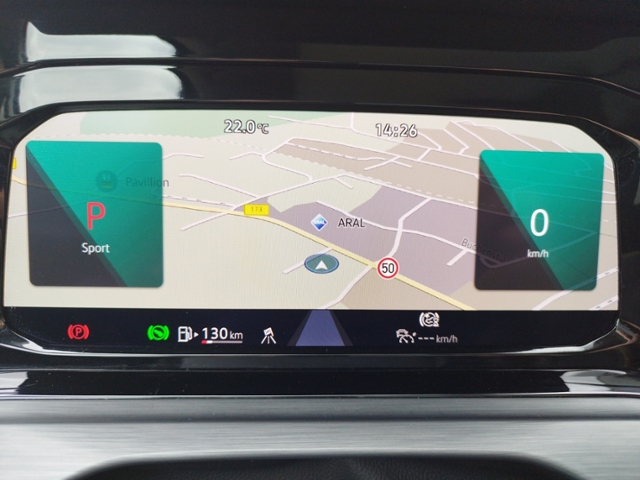 Golf VIII Variant Style 1.5eTSI Navi/AHK/Pano/RF