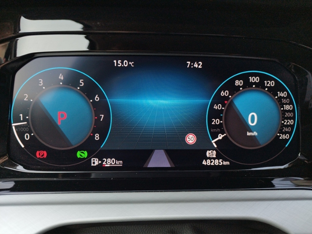 Golf VIII Life 1.5eTSI DSG/Navi/Multicam/SHZ/Car