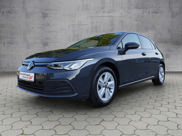 Golf VIII Life 1.5eTSI DSG/Navi/Multicam/SHZ/Car