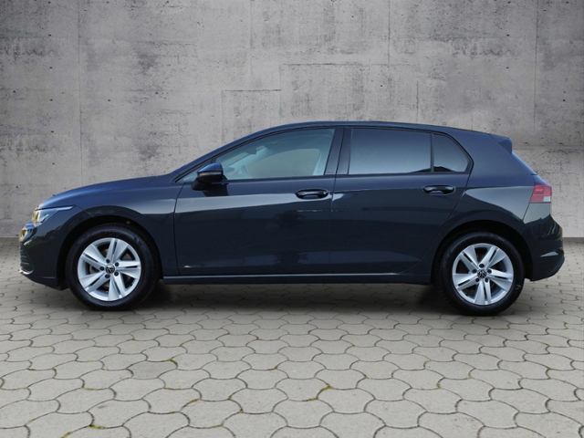 Golf VIII Life 1.5eTSI DSG/Navi/Multicam/SHZ/Car