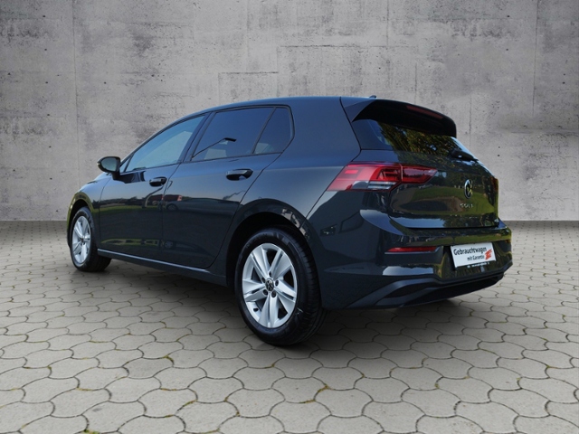 Golf VIII Life 1.5eTSI DSG/Navi/Multicam/SHZ/Car