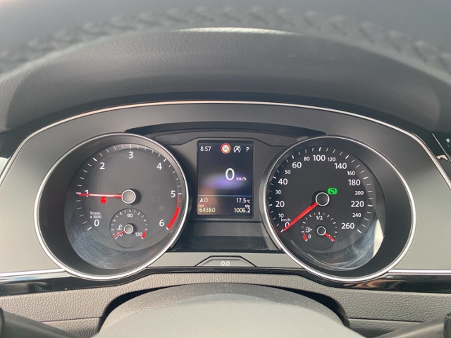 Passat Variant Business 2.0TDI DSG/Navi/Nebel/AC