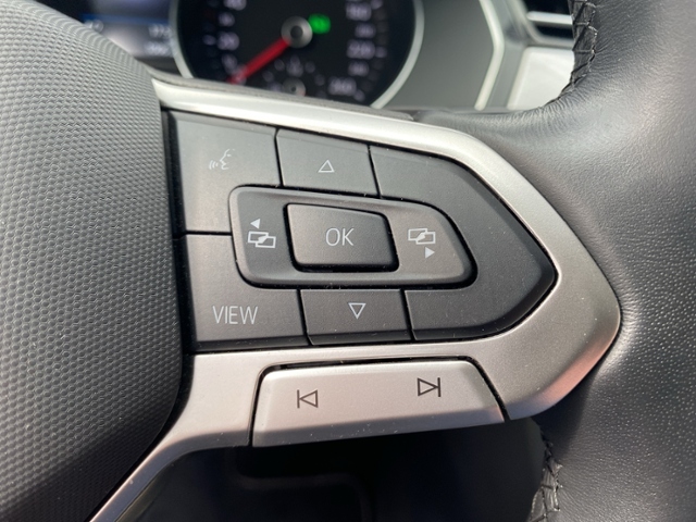 Passat Variant Business 2.0TDI DSG/Navi/Nebel/AC