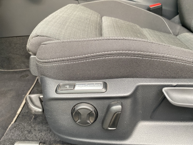 Passat Variant Business 2.0TDI DSG/Navi/Nebel/AC