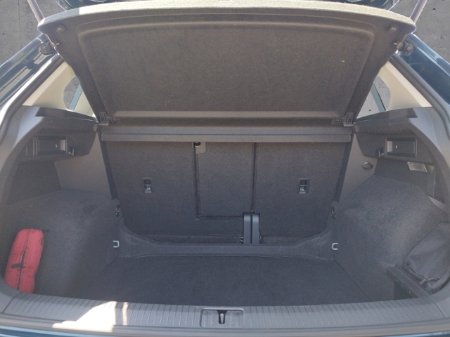 Tiguan Life 2.0 TDI NAV/SHZ/3-Zonen KLIMA LED NA