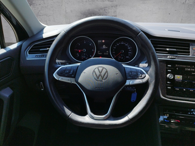 Tiguan Life 2.0 TDI NAV/SHZ/3-Zonen KLIMA LED NA