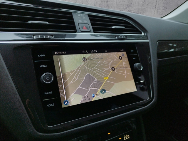 Tiguan Urban Sport 2.0 TDI DSG 4Motion KLIMA LED