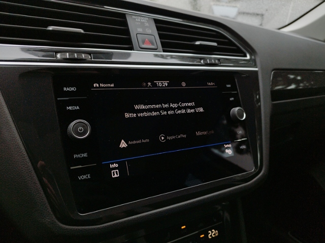 Tiguan Urban Sport 2.0 TDI DSG 4Motion KLIMA LED