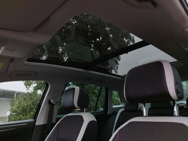 Tiguan Urban Sport 2.0 TDI DSG 4Motion KLIMA LED