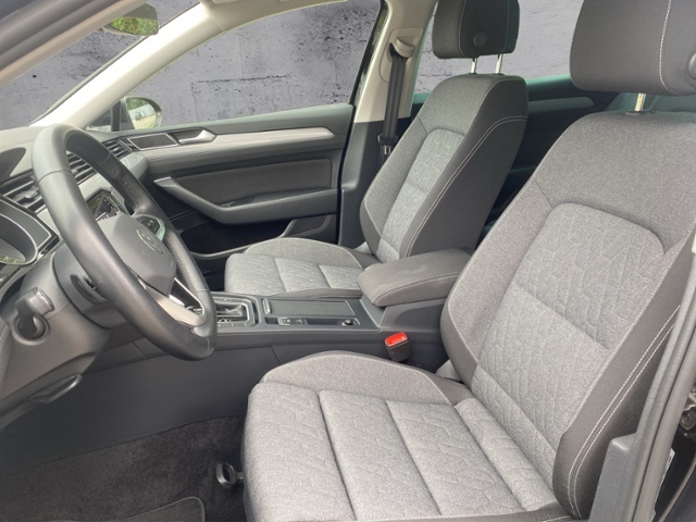 Passat Variant Business 2.0 TDI DSG NAV/SHZ KLIM