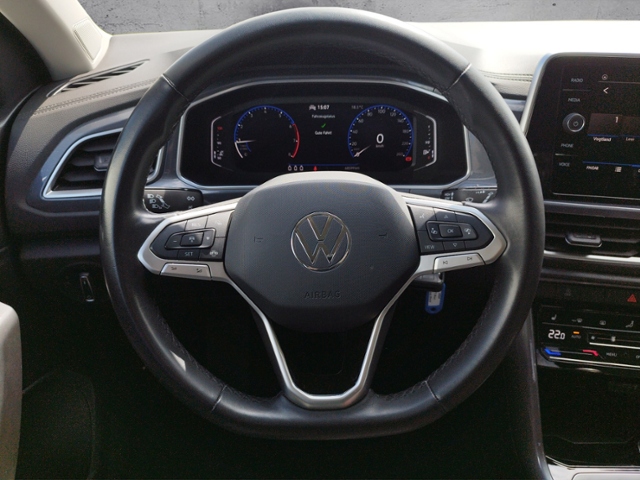 T-Roc Style 1.5 TSI 2-Zonen/AHK/SHZ KLIMA ALU