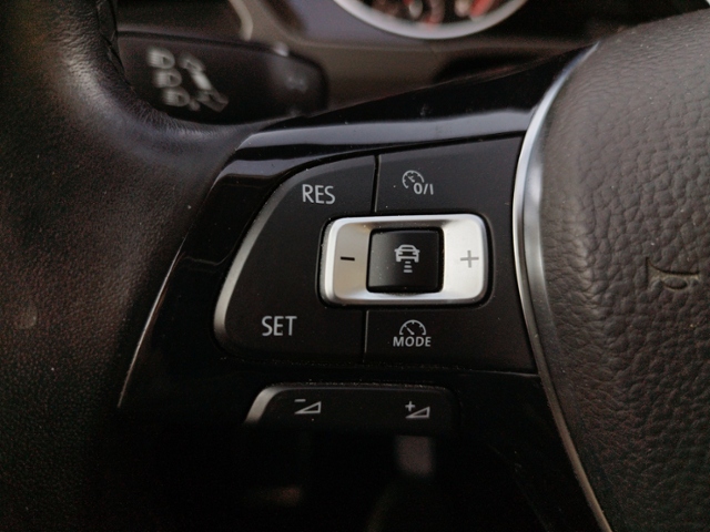 Touran Join 1.4TSI NAV/ACC/3ZK/SHZ/Bluetooth KLI