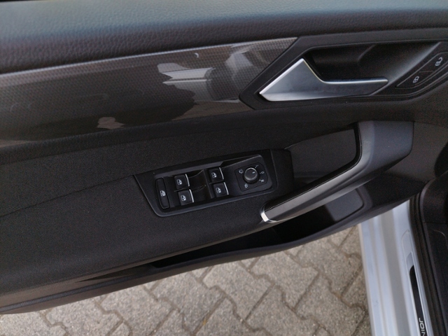 Touran Join 1.4TSI NAV/ACC/3ZK/SHZ/Bluetooth KLI