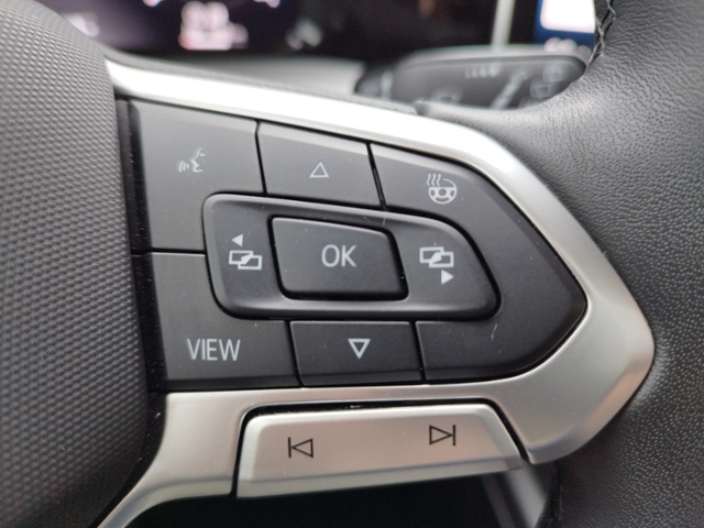 Golf VIII Variant Life 1.5TSI AHK/NAV/ACC/PDC/LE