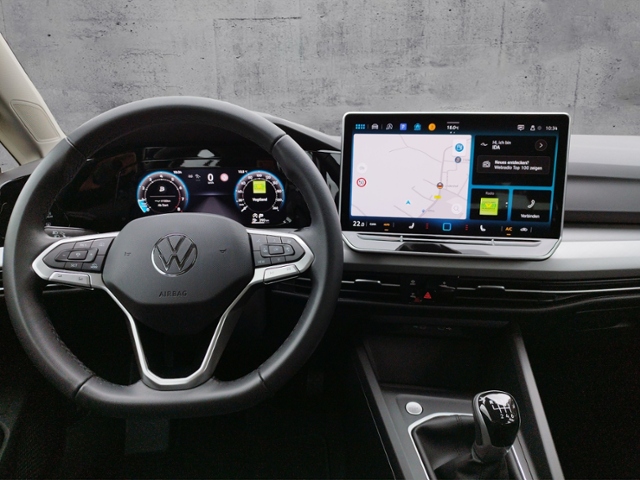 Golf VIII Variant Life 1.5TSI AHK/NAV/ACC/PDC/LE