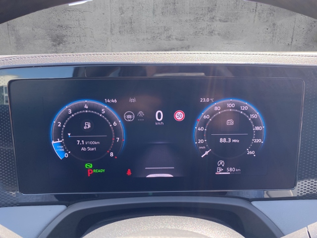 Passat Variant Business 1.5 eTSI DSG IQ.DRIVE KL