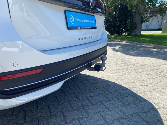 Passat Variant Business 1.5 eTSI DSG IQ.DRIVE KL