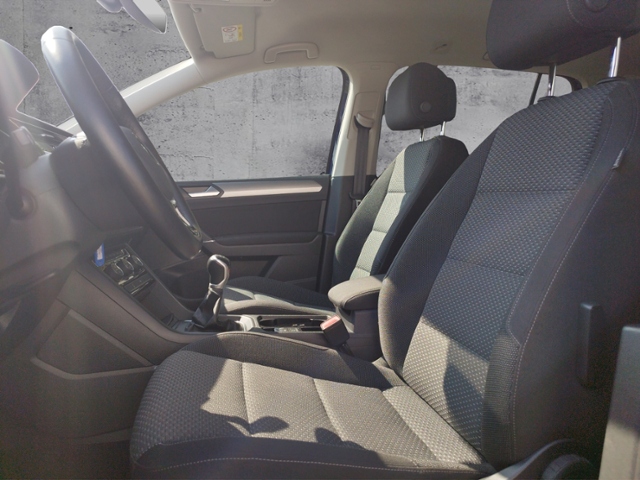 Touran Comfortline 1.5 TSI Business/SHZ KLIMA AL