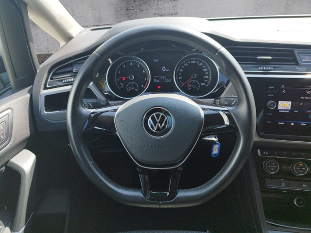 Touran Comfortline 1.5 TSI Business/SHZ KLIMA AL