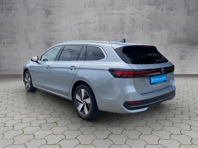Passat Variant Business 1.5 eTSI DSG IQ.Drive/SH